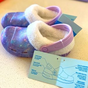 NWT Faux Fur Crocs from Stride Rite - Girls Size 9